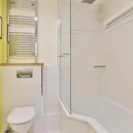 Quiet & Cosy Flat 5 Min From The Place Bastille * Parigi